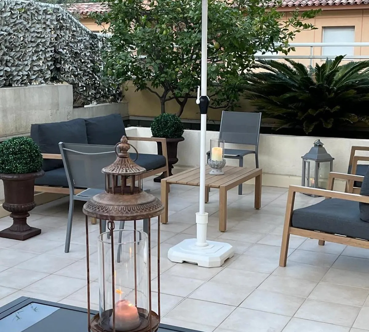 Grace & Breakfast Bed & Breakfast Beausoleil