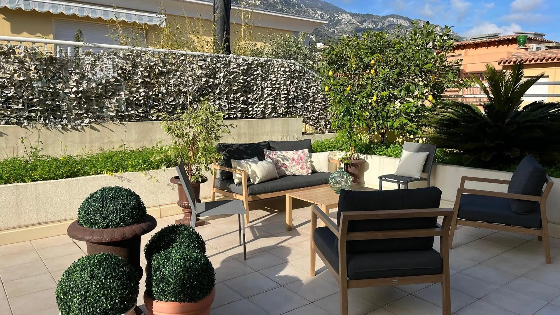 Grace & Breakfast Bed & Breakfast Beausoleil 0*,  France